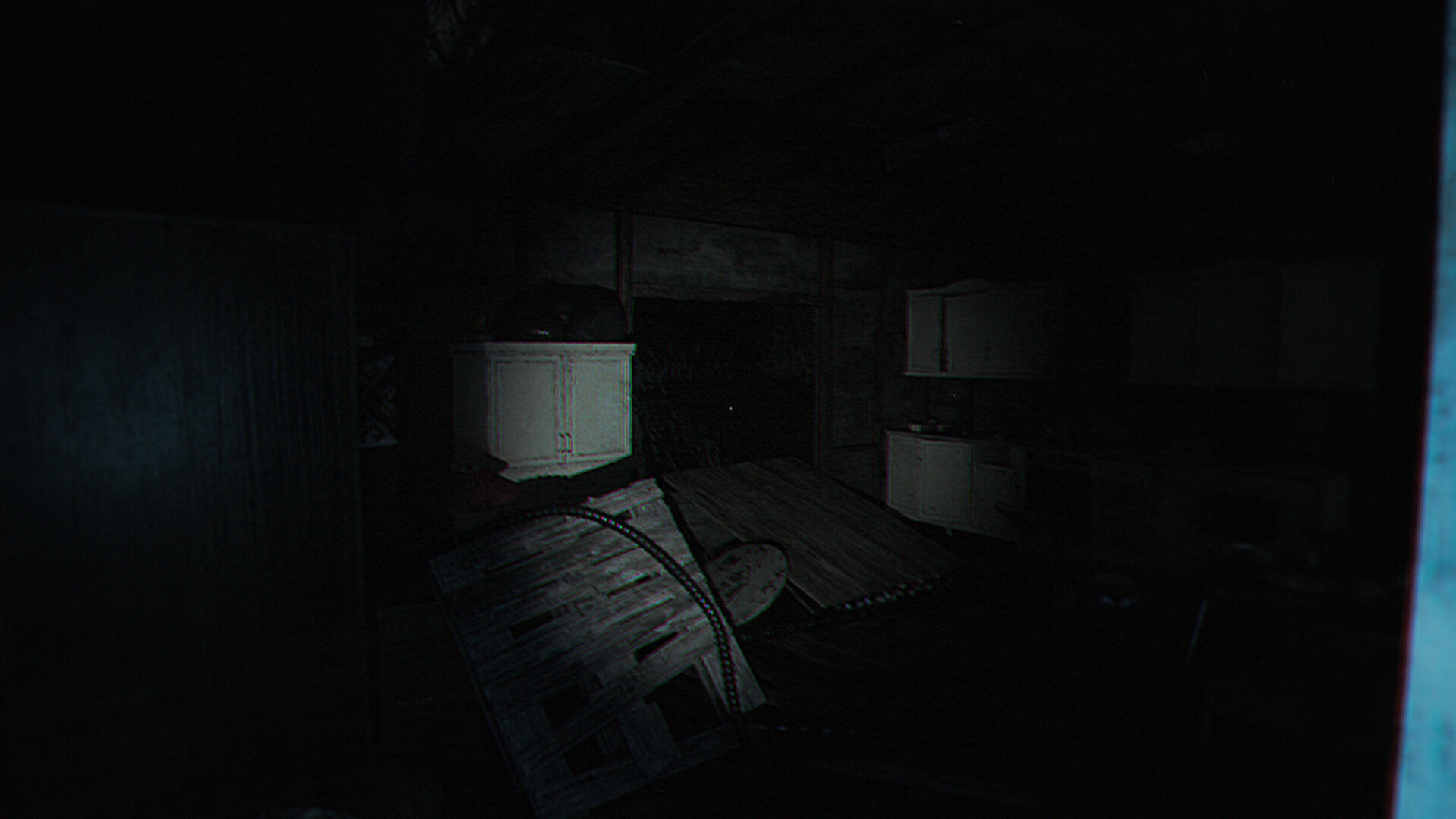 《诡异之光》中文版 短篇独立恐怖游戏 悬疑解谜